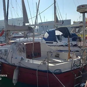  Botel Barco El Viento Spagna