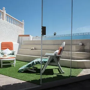 https://casa-blanca-de-la-luz.in-canary-islands.com