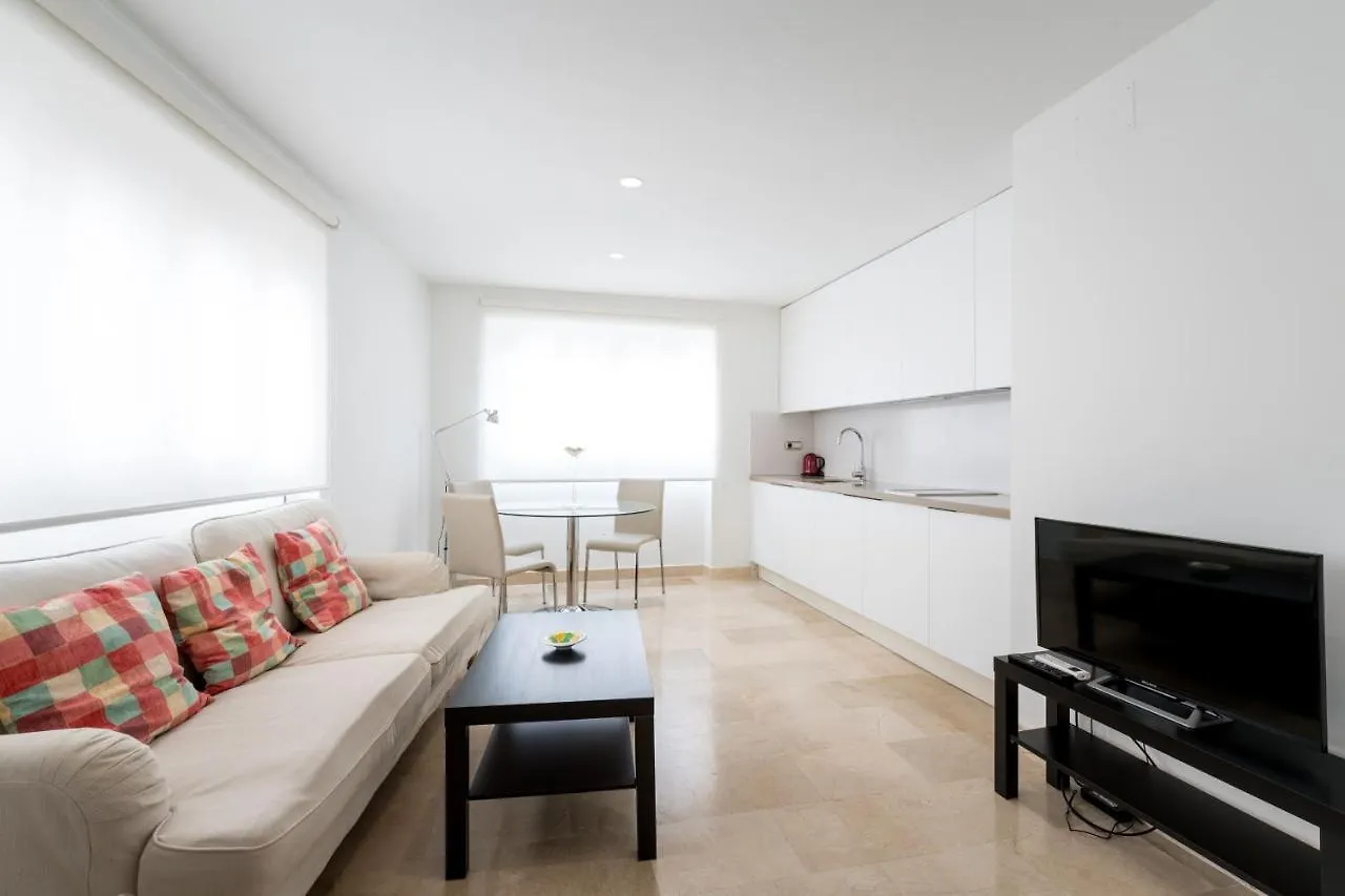 Historic Building Cathedral Apartment Seville